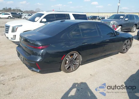 2023 BMW 760 I xDrive z USA, uszkodzony, nr VIN WBA33EJ05PCM90618